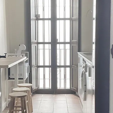 Santa Marina Con Patio Andalusi