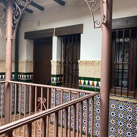 Santa Marina Con Patio Andalusí Córdoba
